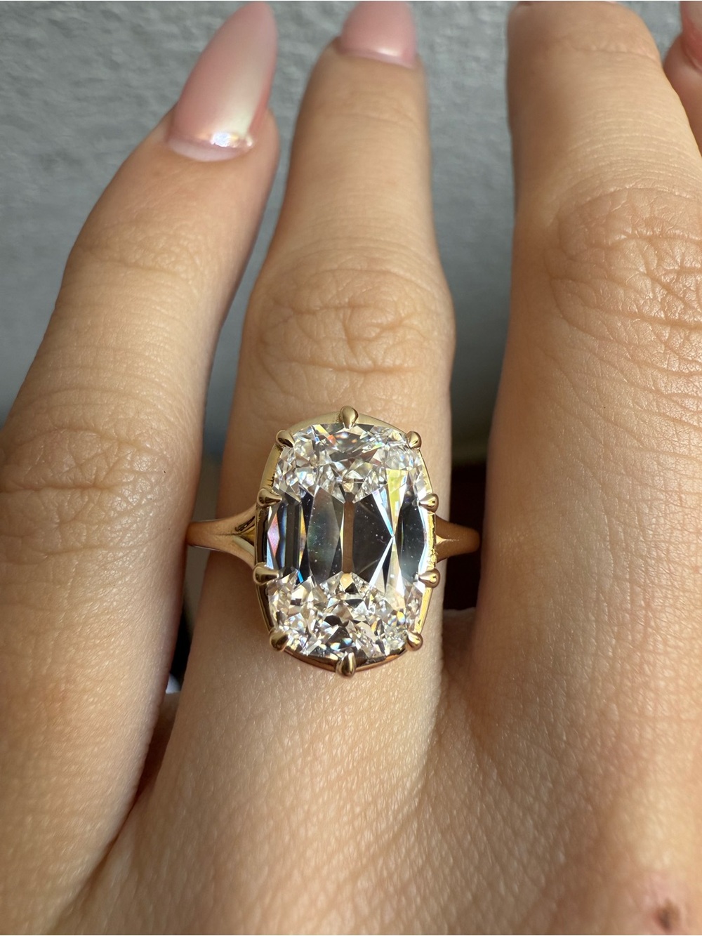 4.56 carat E VVS2 old mine cut diamond solitaire split shank engagement ring - Picture 10 of 11